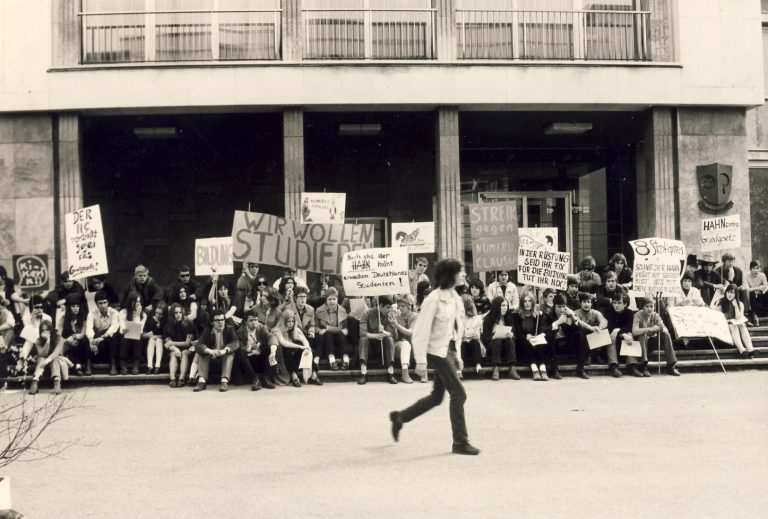 1970 Demo 04 768x519